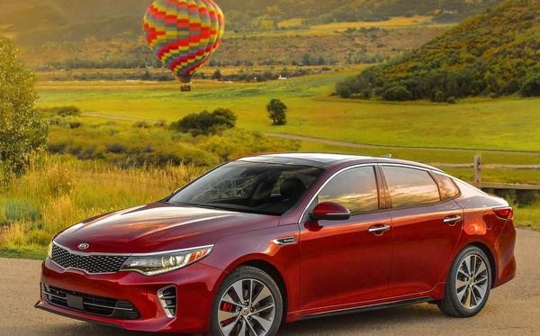 Les critiques de la nouvelle Kia Optima 2016 sont sorties