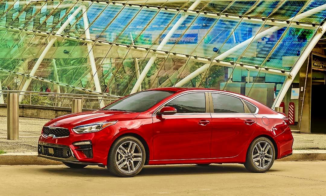 Kia forte 2021 couleur rouge de profil