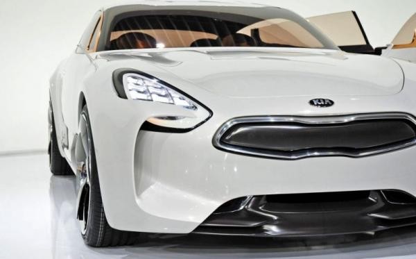 Première canadienne du concept GT de Kia au salon de l'auto du Canada 2012